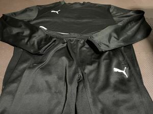 美品PUMA黒、ロゴ白ウォーマー上下セット　サイズL