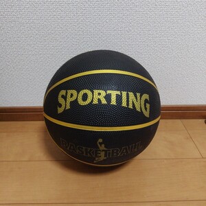 バスケットボール　 SPORTING　ブラック/ ゴールドライン　ボール　 バスケ スポーツ玩具★ 非売品・新品・未使用★アミューズメント獲得品