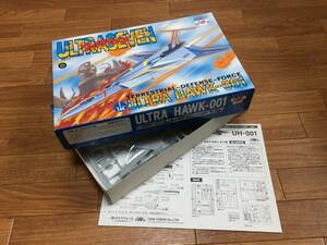 送料無料 ウルトラホーク1号 1/144 ▼▼▼ プラモデル ウルトラセブン TDF ULTRA HAWK-001 地球防衛軍 ウルトラ警備隊 ミニモデル