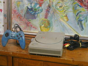 ★☆SONY Play　Station　プレイステーション PS1 SCPH-7000　本体 動作良好です。☆★