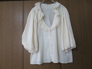 ザラ　ZARA　ふんわりシフォンブラウス　レース♪