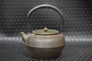 うぶ品　時代物　晴寿堂造　鉄瓶　花摘銅蓋　茶道具　古美術品　