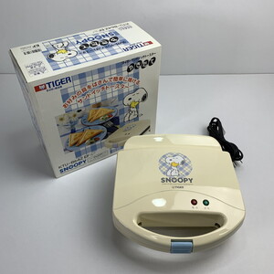 FUZ【中古】TIGER タイガー KTU-B64Z SNOOPY ホットサンドメーカー サンイッチトースター 〈98-241018-KY-38-FUZ〉