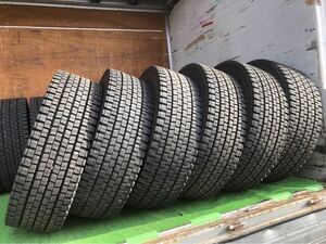 ★溝Good！★245/70R19.5 ダンロップ SP001 スタッドレス 2022年製 6本セット※1本ビート切れあります。写真ご覧ください！　1029-FW-2933