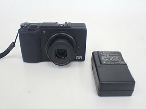 RICOH リコー コンパクトデジタルカメラ GRII バッテリー２個 ・ 充電器付き ショット数 449枚 △ 6FED7-1