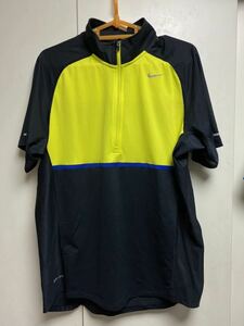 送料格安スピード発送！美品★NIKEナイキDRI-FITランニングジップＴシャツ★Mサイズジョギング陸上登山トレランマラソン