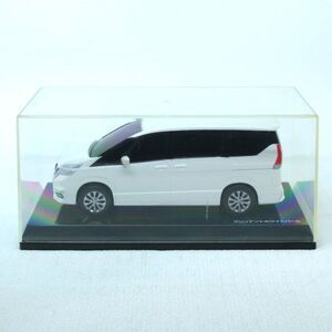 264a 現状 日産 セレナ カラーサンプル ミニカー モデルカー ブリリアント ホワイト パール NISSAN SERENA ジャンク