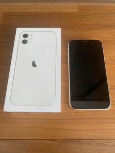 【白ロム】【バッテリー83%】Apple iPhone11 64GB White au SIMロックなし 訳あり 液晶割れ　傷あり