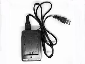 【中古】Nikon ニコン QUICK CHARGER MH-18a クイックチャージャー