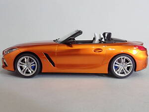 ☆★MENG MODEL(モンモデル)　BMW Z4 M40i (プラモデル) 完成品　送料無料