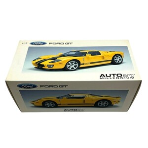 オートアートAUTOart ミレニアム 1/18 FORD フォード GT フィギュア 24D30