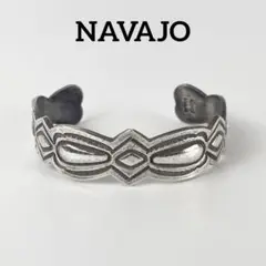 NAVAJO VINTAGE ナバホ robert chee シルバーバングル