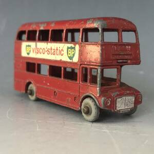 No.5 ROUTEMASTER MADE IN ENGLAND BY LESNEY