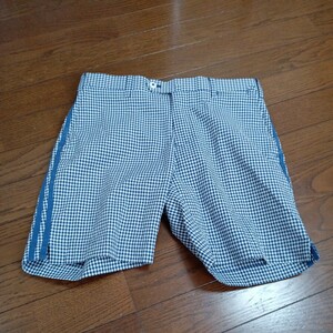 1411【中古】monzee golf　モンジーゴルフ　ゴルフウェア　ハーフパンツ　白紺　チェック柄　右後ポケットに猿刺繍　メンズ　サイズ　S 