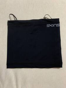 SKINS スキンズ　ネックゲーター　黒