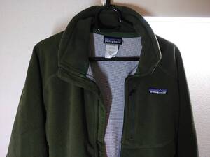 未使用保管品★2008年製★patagonia★パタゴニア★ライトウェイト R4 ジャケット★グリーン　Mサイズ