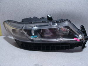 HD41761　RB3　オデッセイ　HID　ヘッドライト　右　P7692　33101-SLE-J01