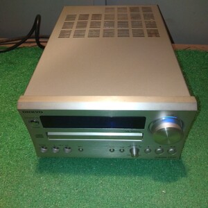 ONKYO オンキョー CD RECEIVER CDレシーバー CR-D1 CDデッキ オーディオ機器 2007年製 中古品