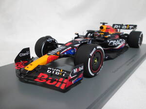 スパーク　1/18　オラクルレッドブル　 Racing RB19 No.1　Winner　アメリカGP　2023　マックス・フェルスタッペン【新品】