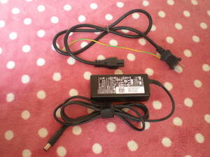 DELL AC/DC Adapter　ACアダプター　19.5V-3.34A 型番DA65NM111-00 中古品　動作品