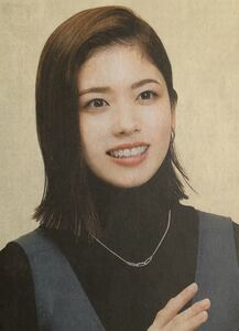 日本テレビ ドラマ「霊媒探偵・城塚翡翠」インタビュー 掲載 新聞 2022年 小芝風花 清原果耶 田中道子 須賀健太 及川光博 瀬戸康史