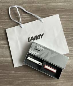 新品 限定品 LAMY 万年筆 サファリ ホワイトx レッド 購入証明書あり