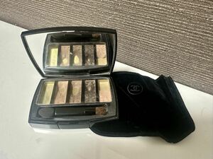 シャネル　アントルラック　アイシャドウパレット CHANEL 