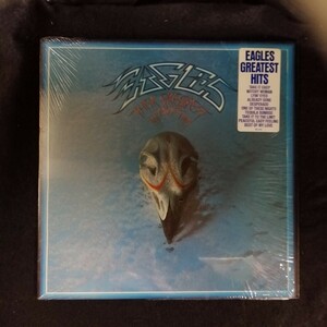 D03 中古LP 中古レコード イーグルス EAGLES greatest hits 1971-1975 US盤 6E-105 シュリンク、ハイプシール有 エンボス加工 ポスター付