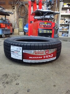 165/65R15　81Q　ブリヂストン　BLIZZAK　VRX3　新品スタッドレス　１本　