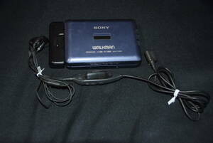 ラジオ付き　　ソニー　カセットウォークマン　 WM-FX808 　 SONY WALKMAN 　　　（5）