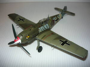 完成品　1/48　メッサーシュミットBf109E-4/7　TROP　1/JQ27　1941北アフリカ　ハセガワキット