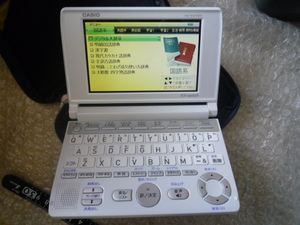 動作確認済み CASIO電子辞書 EX-word XD-SC4100 単3電池2本駆動 ケース付き 現状渡し品