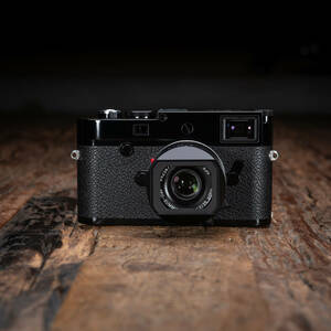 【特別モデル】美品 1年保証付 Leica ライカ M10-R BlackPaint ブラックペイント