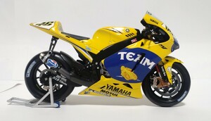 PMA MINICHAMPS 1/12 2006 キャメル ヤマハ YZR-M1 ロッシ 純正 TEAM ロゴ バージョン Moto GP ミニチャンプス CAMEL YAMAHA Rossi