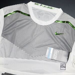 ●送料390円可能商品 ナイキ NIKE 新品 メンズ DRI-FIT COOL コンプレッション 半袖 Tシャツ XXLサイズ [6173511011N-XXL] 三 零★QWER★