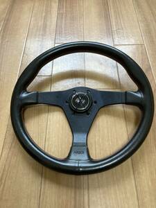 NARDI GARA3 SPORTS TYPE B ナルディ　ガラ3　パンチングレザー＆レッドステッチ　ステアリング　ホーンボタン付き　35φ　FET刻印　当時物