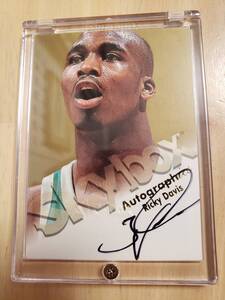 レア Rookie サイン 1998 -99 Skybox Autographics RICKY DAVIS Auto RC / リッキー デイビス Autograph NBA