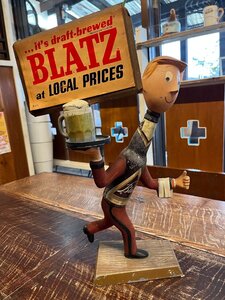 アメリカ アンティーク ビンテージ 置物 人形 ドール ビール BEER アドバタイズ スタチュー BLATZ ブラッツ TOY おもちゃ