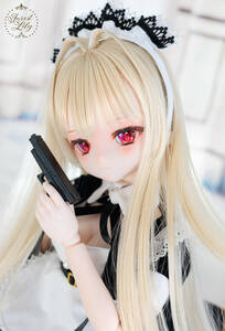 DDH-29　SW肌　ソフビ盛り　カスタムヘッド＋デカールアイ1種＋衣装＋ウィッグ＋ハンド＋ハンドガン２丁＋ナイフ２刀　フルセット　