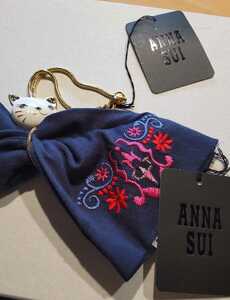 アナスイ手袋ホルダー　ANNA SUI　アナスイチャーム　新品アナスイ手袋ホルダー　定価6600円プラス税　　アナスイネコ手袋ホルダー　白猫