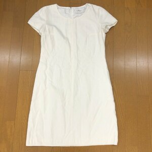 Courreges クレージュ ワンポイントロゴ 麻 リネン混 ワンピース 38(M) 白 オフホワイト ひざ丈 国内正規品 レディース 女性用 婦人 ∀