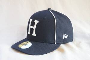 【NEW ERA×HUF／ニューエラ×ハフ】パイピング　HUF　キャップ　帽子　濃紺　ネイビー　CLASSIC H BASEBALL PIPING　