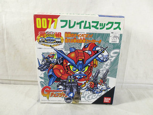 新品　バンダイ 元祖SDガンダムワールド　Gチェンジャー　フレイムマックス　0077 