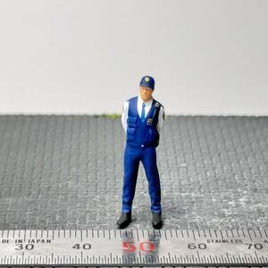 【KS-964】1/64 スケール 男性警察官 フィギュア ミニチュア ジオラマ ミニカー トミカ