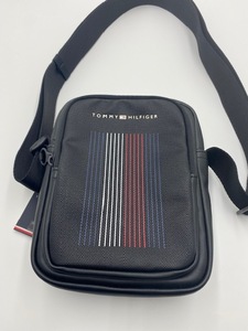 ★新品★トミー ヒルフィガー TOMMY HILFIGER ファンデーションミニリポーターバッグ （ブラック）