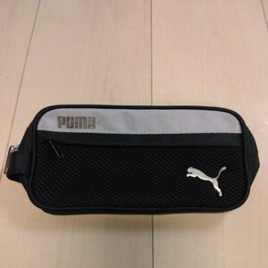 美品　PUMA　プーマ　筆箱　ペンケース　ポーチ　黒　サイズ19.5cm×9.5cm×5cm