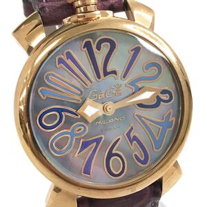 美品 GaGaMILANO ガガミラノ MANUALE 40 マヌアーレ 腕時計 5021.9 クオーツ アナログ ラウンド シェル文字盤 電池交換済み 動作確認済