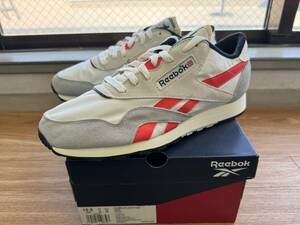 1000円～reebok　 CLASSIC NYLON VINTAGE （チョーク）未使用品