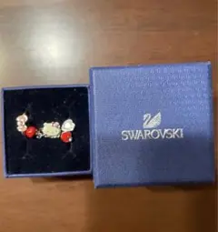 SWAROVSKI ハローキティ　3連リング