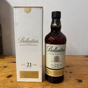 UTZ263 Ballantines バランタイン VeryOld ベリーオールド 21年 BLENDED SCOTCH WHISKY 700ml 40% 箱付き 未開封　現状品